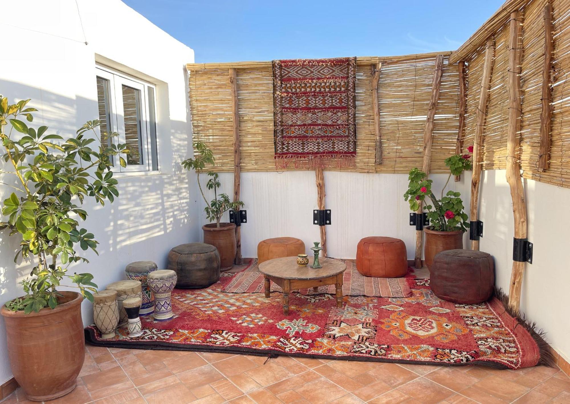 Mana Surf Experience Bed & Breakfast Tamraght Exterior foto